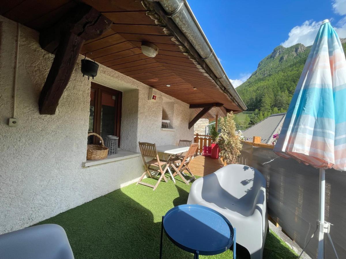 Apartamento L'EDELWEISS véritable cocon avec Cheminée Les Orres Exterior foto